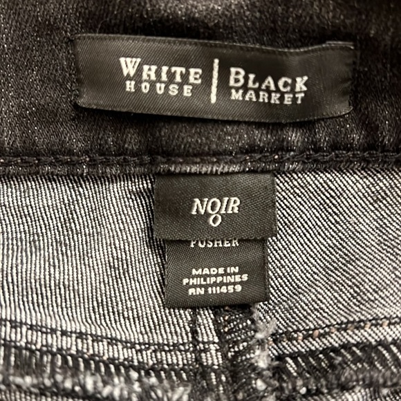 White House Black Market ladies capris - Picture 7 of 8